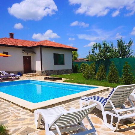 Вила Едем - Villa Edem - Beach Bolata Area Bŭlgarevo Exteriör bild