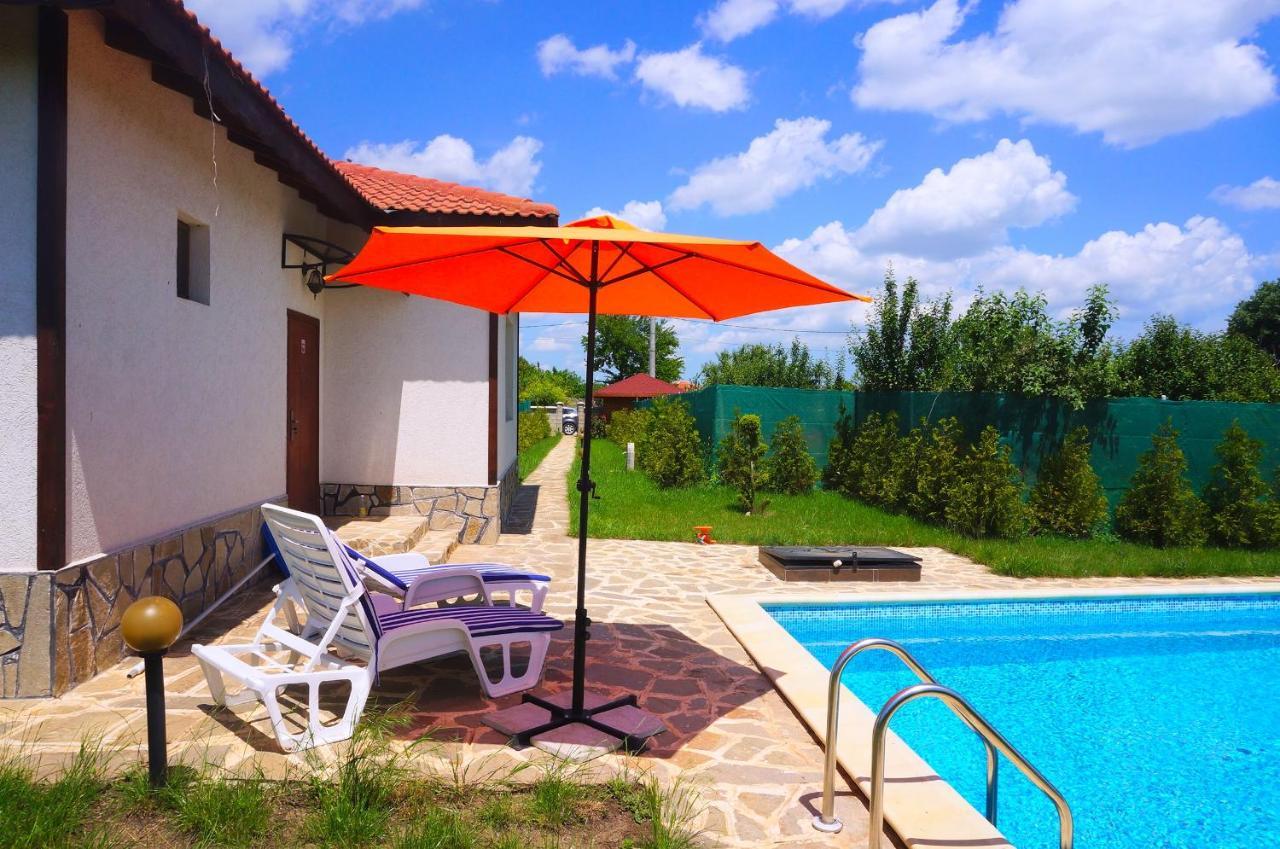 Вила Едем - Villa Edem - Beach Bolata Area Bŭlgarevo Exteriör bild