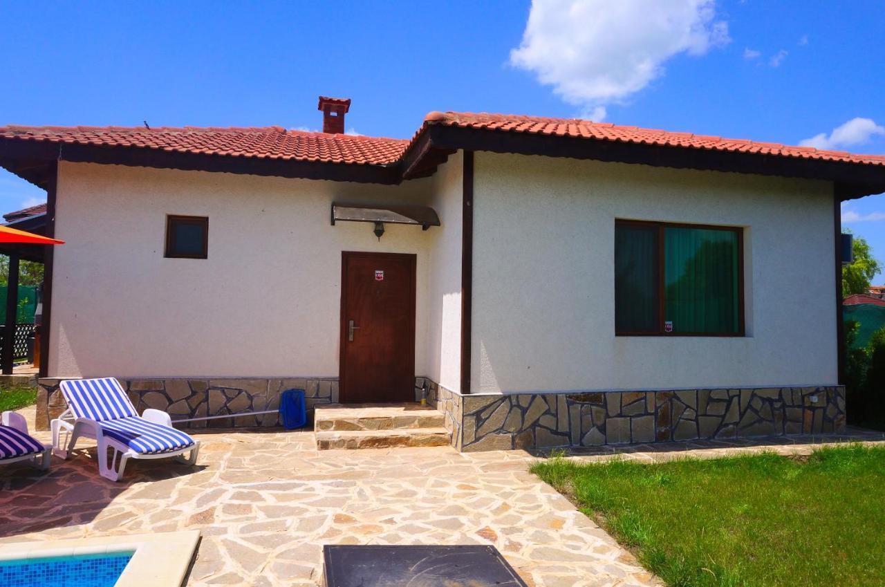 Вила Едем - Villa Edem - Beach Bolata Area Bŭlgarevo Exteriör bild